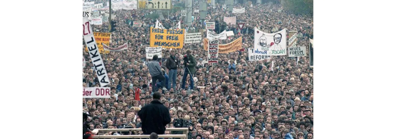 The Fall of the Berlin Wall and the Political Movement Overlooked by 30th Anniversary Celebrations